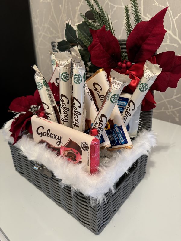 Hampers - Image 18