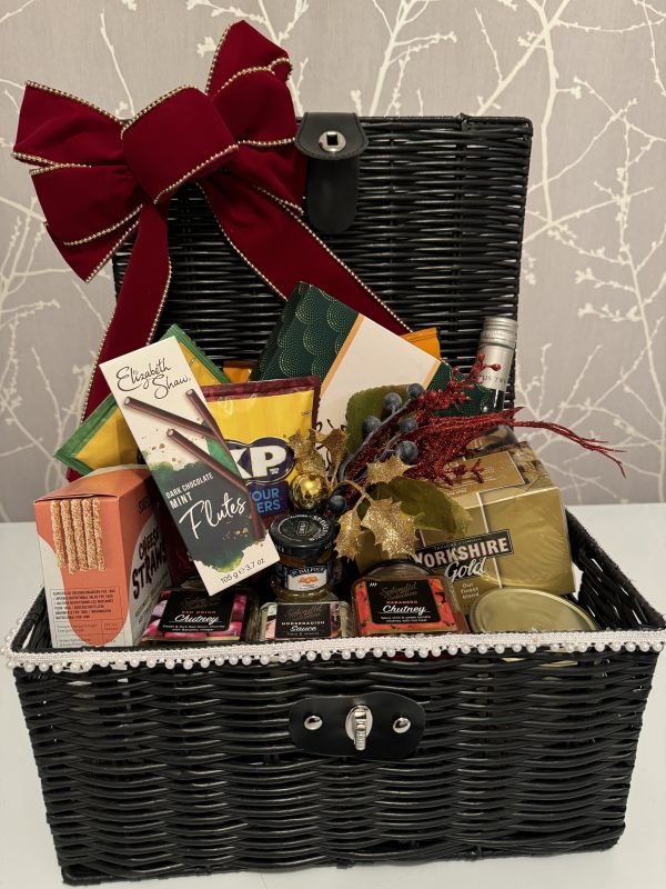 Hampers - Image 24