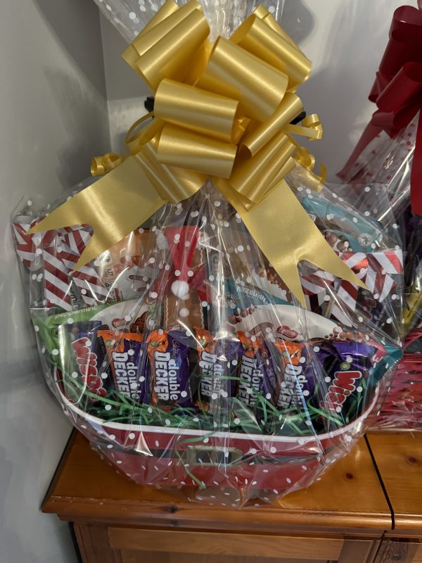 Chocolate hampers - Image 26
