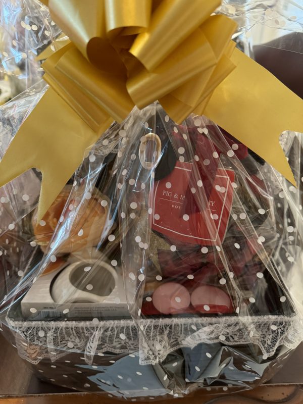 Chocolate hampers - Image 28