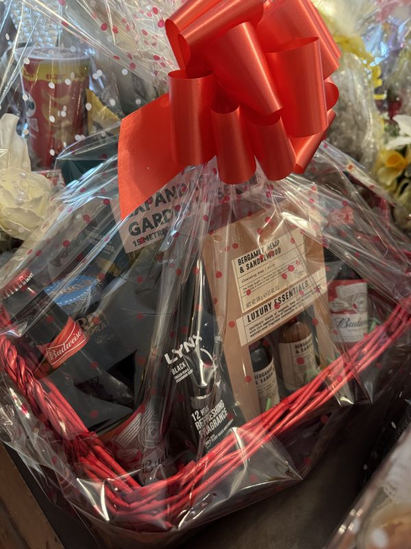 Hampers - Image 29